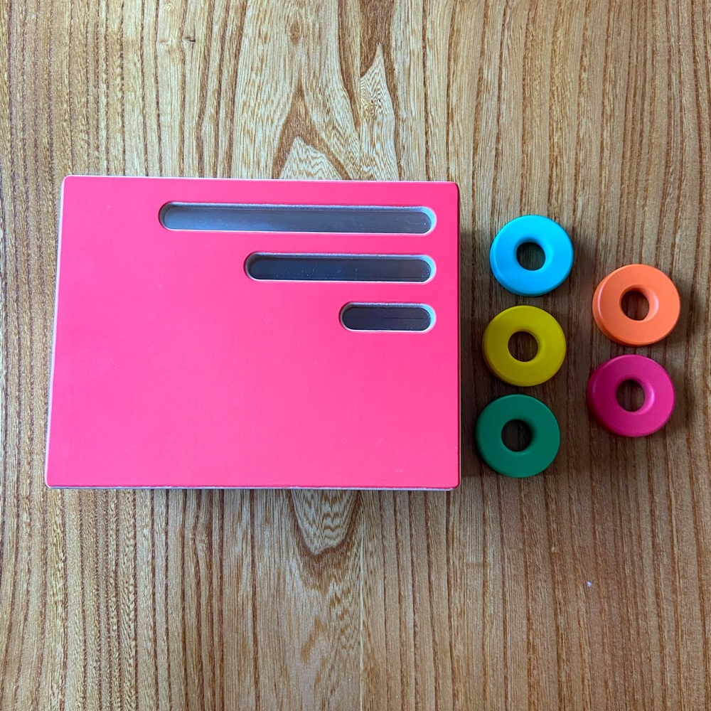 Lovevery Ring Slide